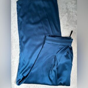 Elegant Women's 100% Silk Pants Brand NEW!